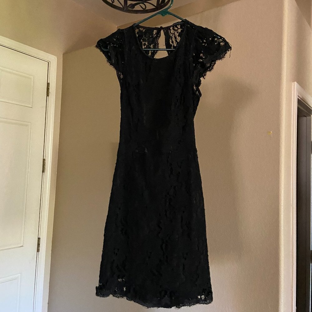 Black Lace Backless Dress